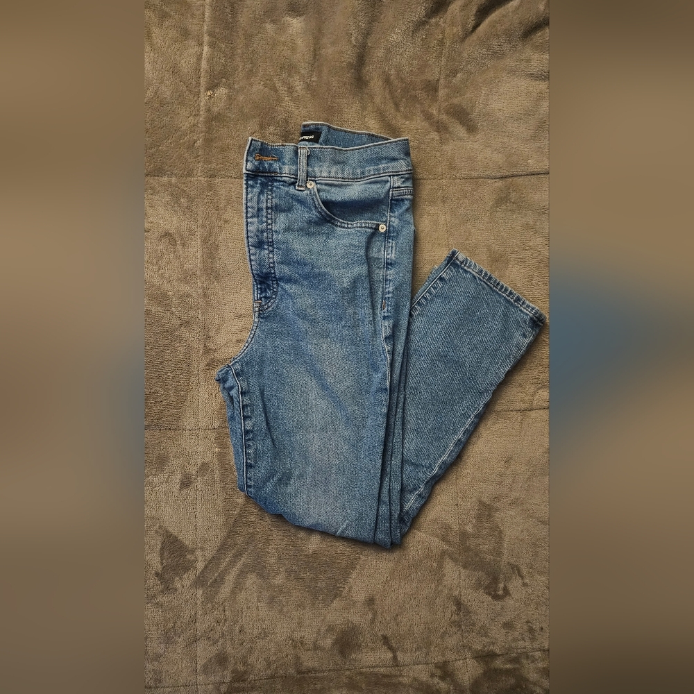 Express Mom Jean